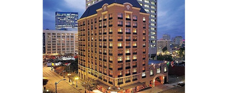 派拉蒙酒店(the paramount hotel)