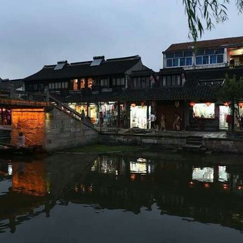 西塘古弄临河庭院客栈