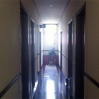 易县双龙旅店