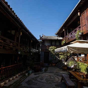 丽江古城你格莲花客栈(原里格莲花客栈)