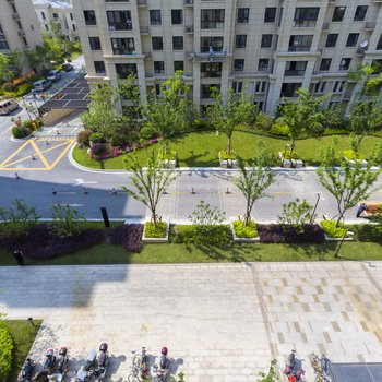 上海金鹰华庭公寓(虹中路与紫乐路交叉口分店)酒店提供图片