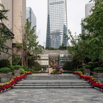 成都81平景观匠心智能公寓