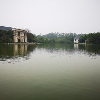 清远深山居清远恒大六房地中海风格豪华别墅酒店提供图片