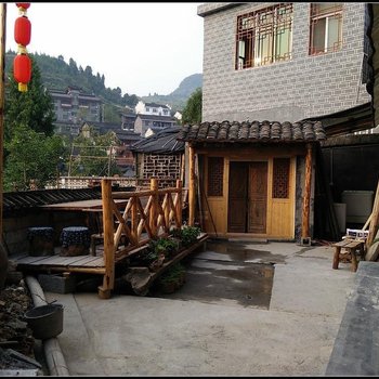 永顺芙蓉镇阅古楼客栈