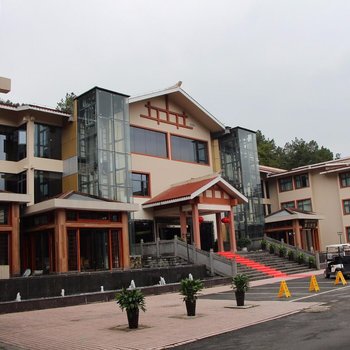 独山县紫林山国家森林公园翠泉会议中心
