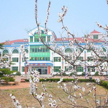 荣成桃园民俗旅游度假村