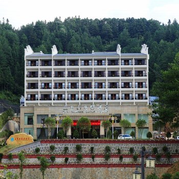 桂东三台山度假酒店