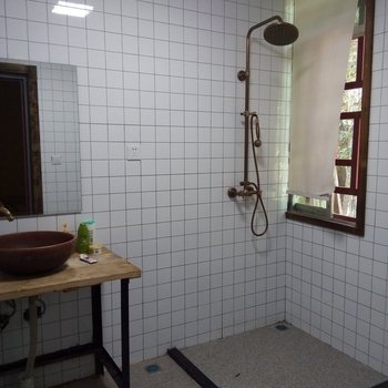 资溪山哈小筑酒店提供图片