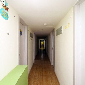 青岛水木58薇连锁宾馆远洋广场店酒店提供图片