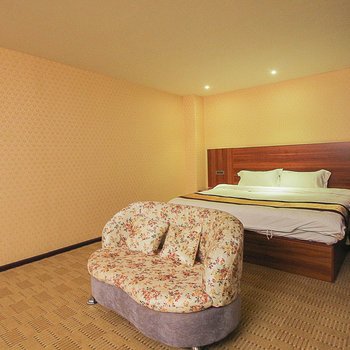 罗平云锦商务酒店酒店提供图片