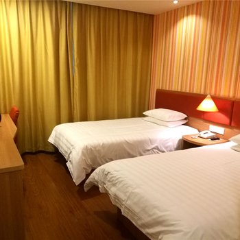 如家快捷酒店(临沂河东区东兴路飞机场店)酒店提供图片