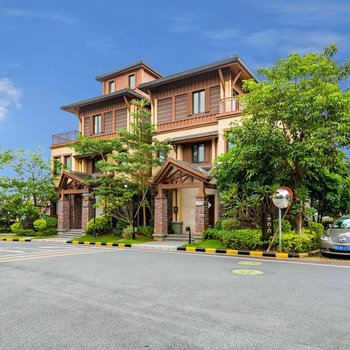 喜遇度假别墅(佛山美的鹭湖湖滨店)