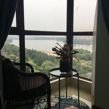 洛阳河畔遇见公寓酒店提供图片