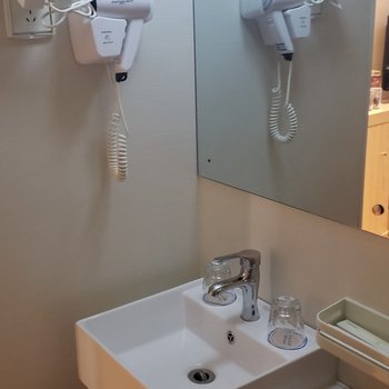 庆阳开鸿商务宾馆