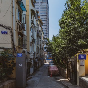 南京泰宏民宿(北京西路分店)