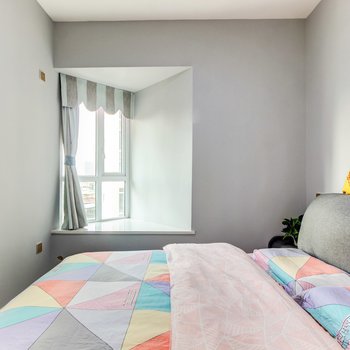 乐山咿呀咿呀哦公寓(河耳嘴街分店)酒店提供图片