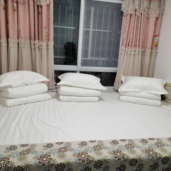 SUMMER夏之春公寓(延安6号店)酒店提供图片