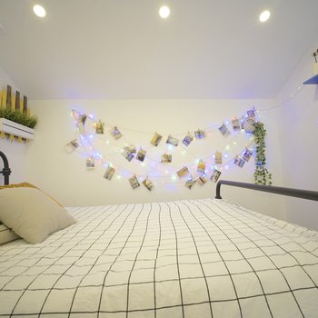 上海上海小鱼家复式(石门一路店)酒店提供图片