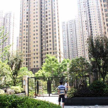武汉天鸿家庭主题公寓