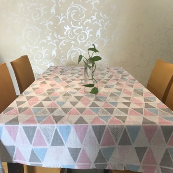 重庆临近解放碑 重庆北站的轻轨房公寓(轨道黄泥磅站分店)酒店提供图片