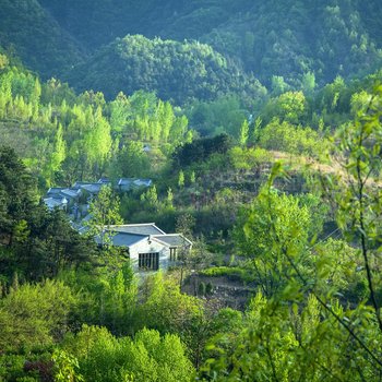 栾川回龙山庄酒店提供图片