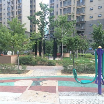烟台爱情公寓