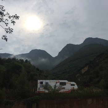 玉溪海子房车在澄江的小窝房车营地酒店提供图片