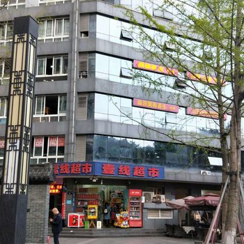 泸州江景楼爱情公寓(原江景楼欧洲公寓式酒店)酒店提供图片