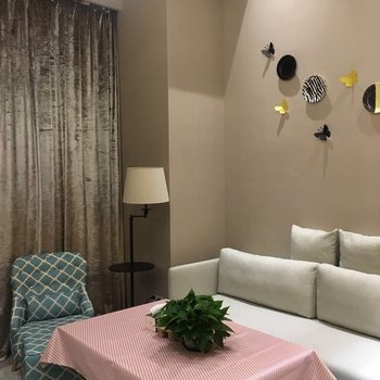 上海尹青公寓(唐陆公路与银樽路交叉口分店)酒店提供图片