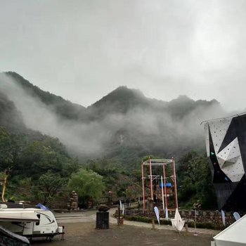 天津山野基地木屋酒店提供图片