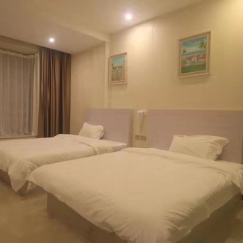凤山金龙湾商务酒店酒店提供图片