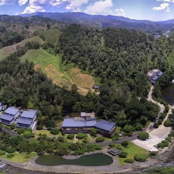 灵川溪林湾印舍养生度假山庄