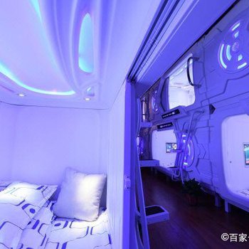 郑州微之笑太空舱体验馆