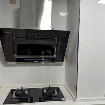 SUMMER夏之春公寓(延安6号店)酒店提供图片