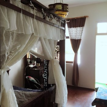 �Ϻ�ʩլ1010ס�޾Ƶ��ṩͼƬ