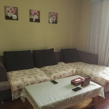 重庆渝北舒适之家公寓(红黄路分店)酒店提供图片