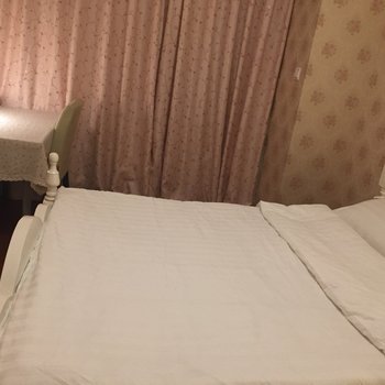 上海虹桥国展中心法式水岸花园公寓(中华路分店)酒店提供图片