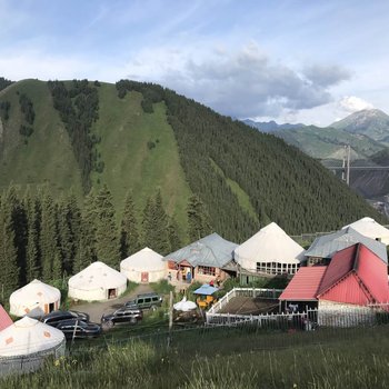 霍城山泉度假村酒店提供图片