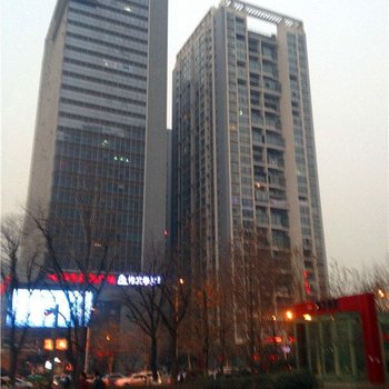 废弃西安金四季公寓酒店