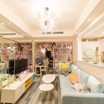 成都粉色筑梦师公寓(曾家坡村分店)