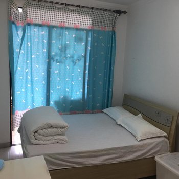呼伦贝尔人在旅途特色民宿(呼伦大街分店)