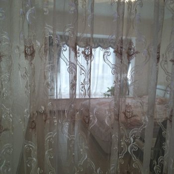�ɶ���Ůʿ��ɫ����(�кͶ��ֵַ�)�Ƶ��ṩͼƬ