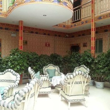 噶尔藏缘商务宾馆酒店提供图片