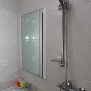 青岛友情客栈崂山风景区店酒店提供图片