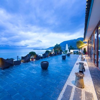 大理洱海山居酒店