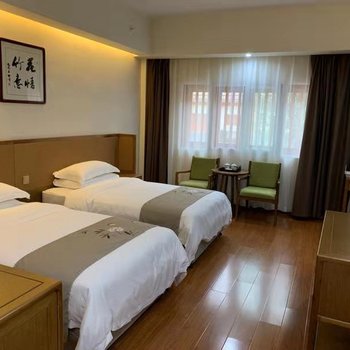 岳普湖达瓦坤假日酒店酒店提供图片