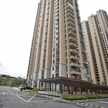 黄山含笑不语公寓(上塘公园分店)