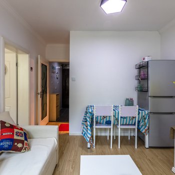 上海老弄堂xzy普通公寓(兴国路分店)酒店提供图片