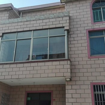 小猪佩奇的家特色民宿(上海天南星路店)