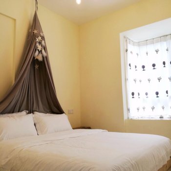 重庆酷虫王国民宿酒店提供图片